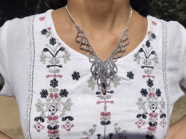 Designer Diamond-Cut Silver Necklace with Intricate Leaf Motif - Image 4