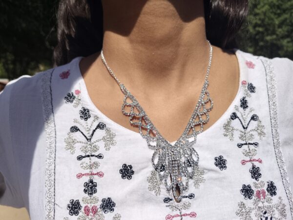 Designer Diamond-Cut Silver Necklace with Intricate Leaf Motif - Image 6