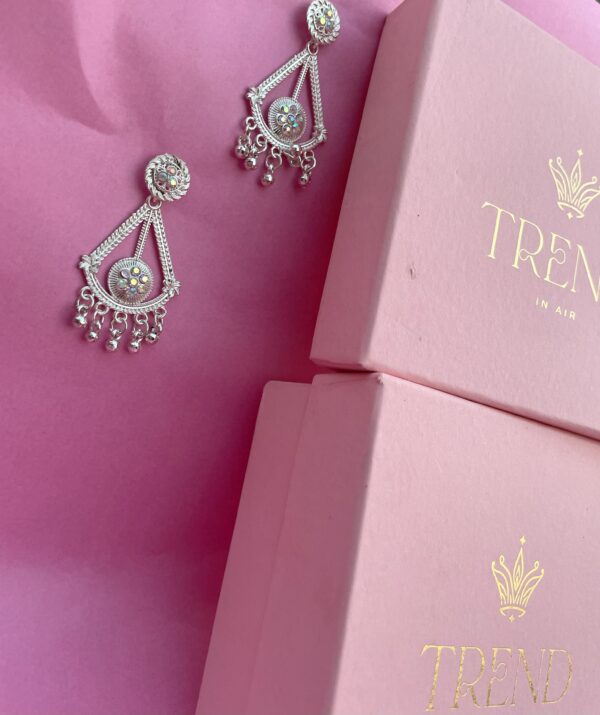 Elegant Sparkle Set – Necklace, Earrings & Ring Set - Image 2